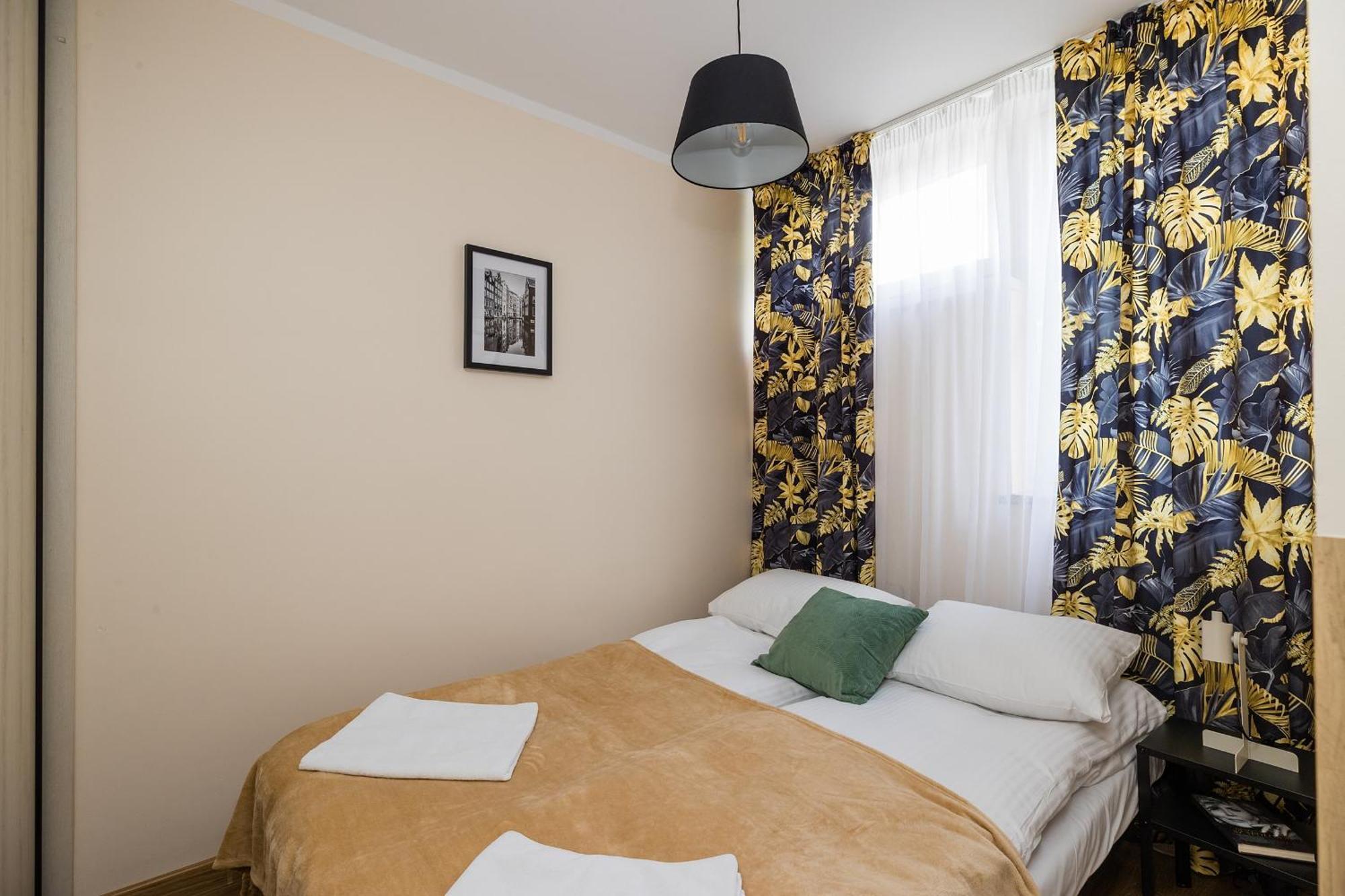 Shortstaypoland Chlodna B168 Warsaw Ngoại thất bức ảnh